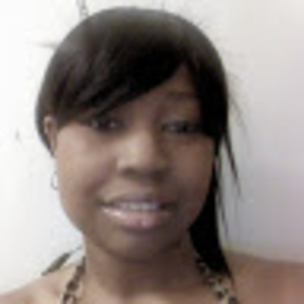 Meet your Posher, Yolanda